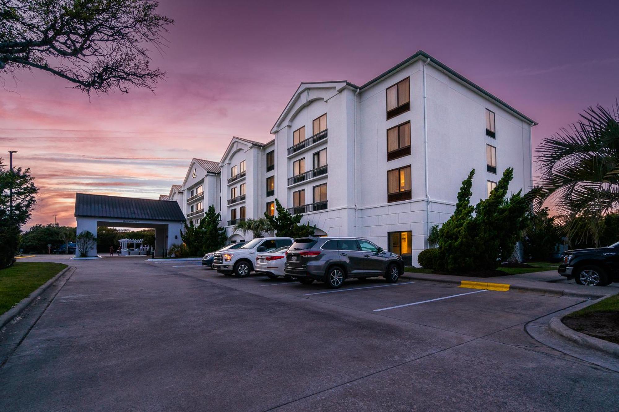 Hotel Alice Pine Knoll Shores Eksteriør billede