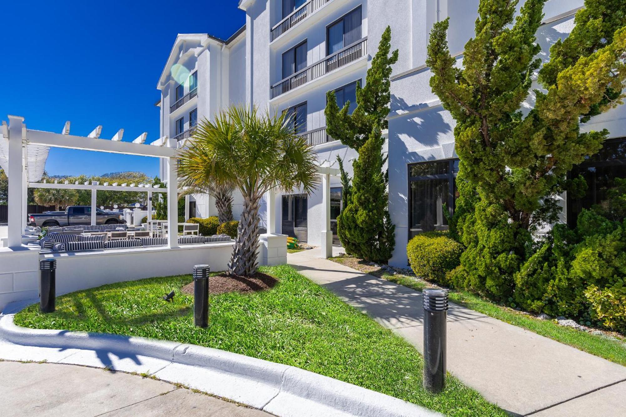 Hotel Alice Pine Knoll Shores Eksteriør billede