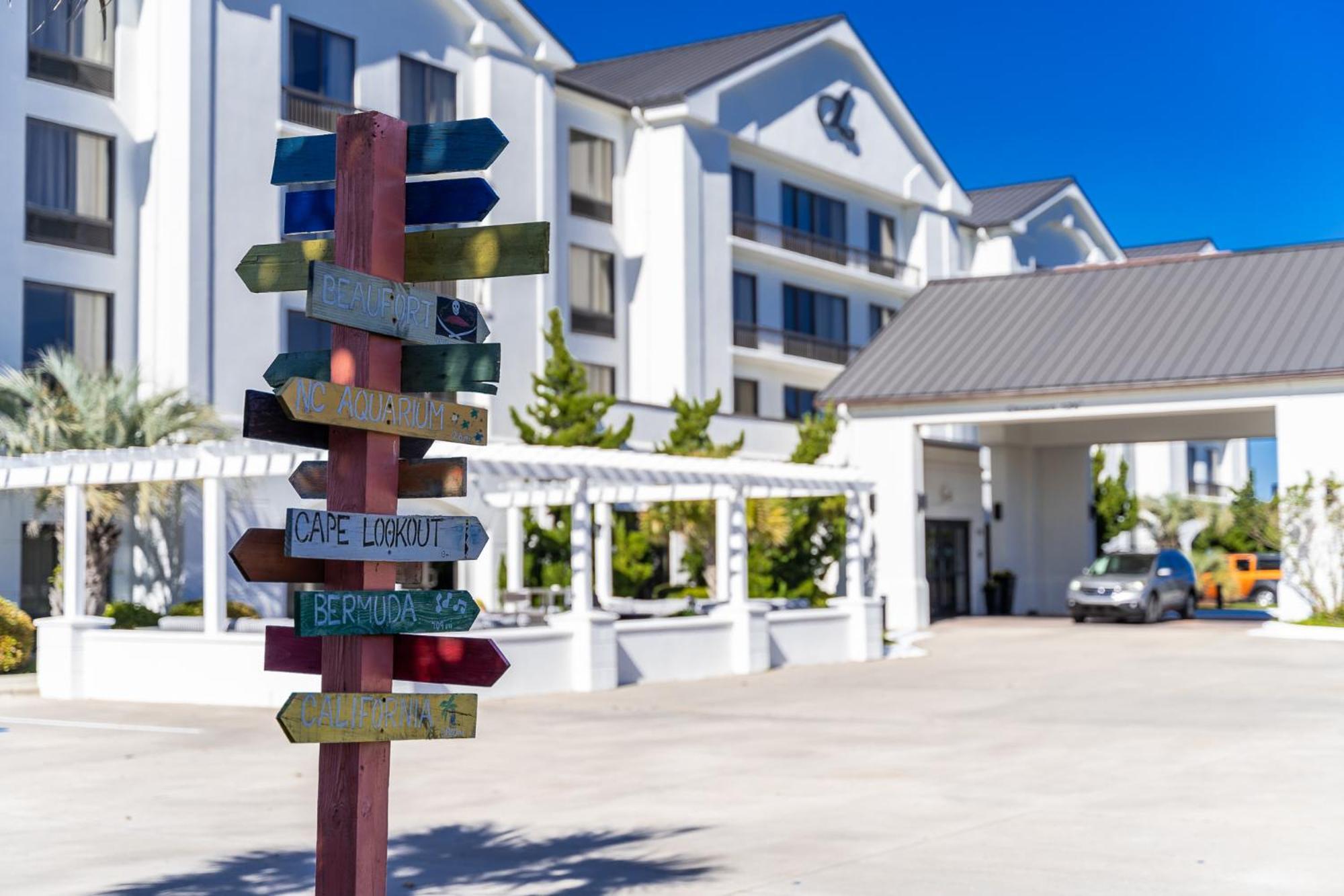 Hotel Alice Pine Knoll Shores Eksteriør billede